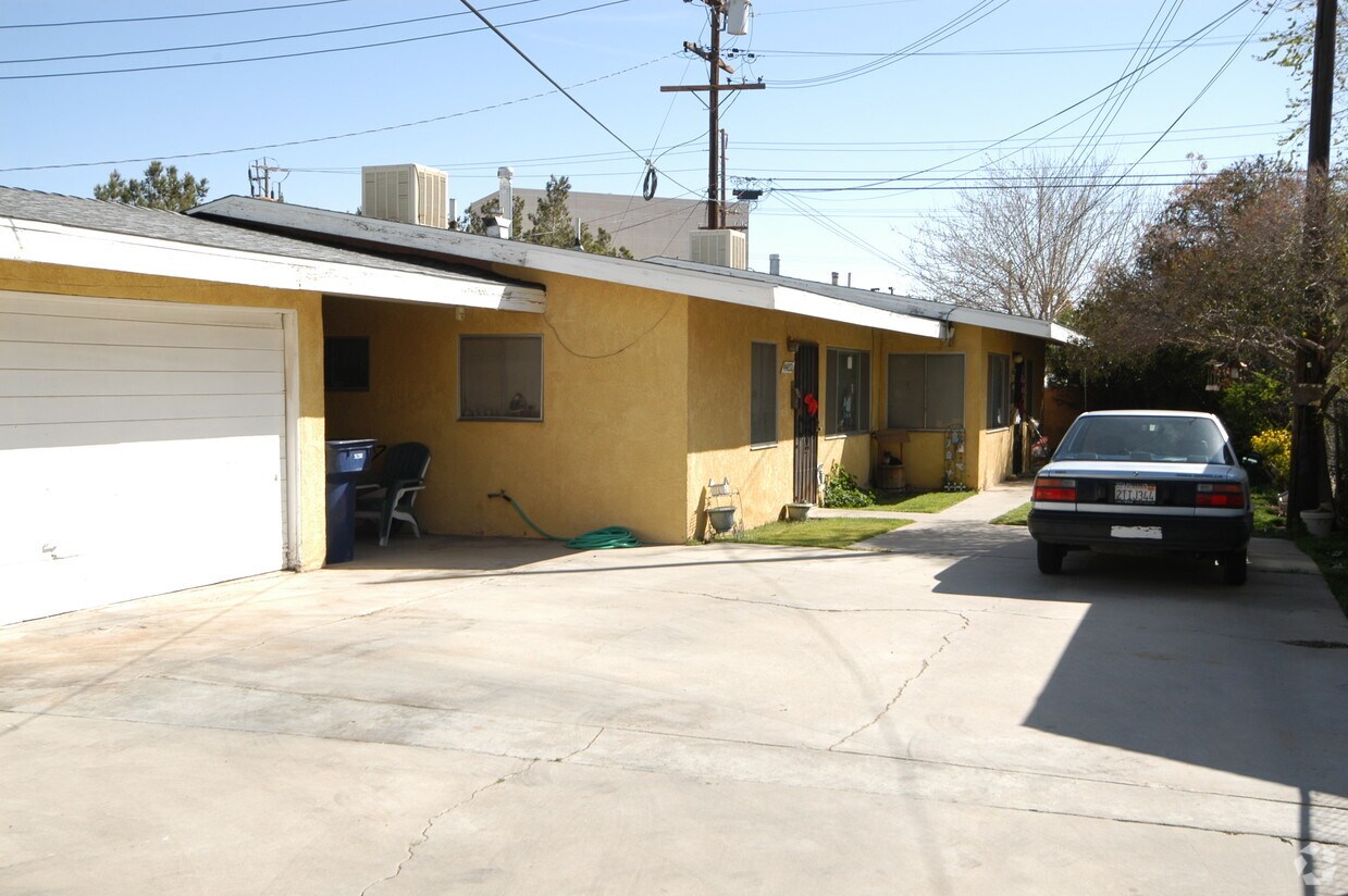 Building Photo - 44830 Gadsden Ave