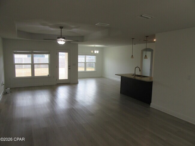 Foto del edificio - 3836 Redbud Wy