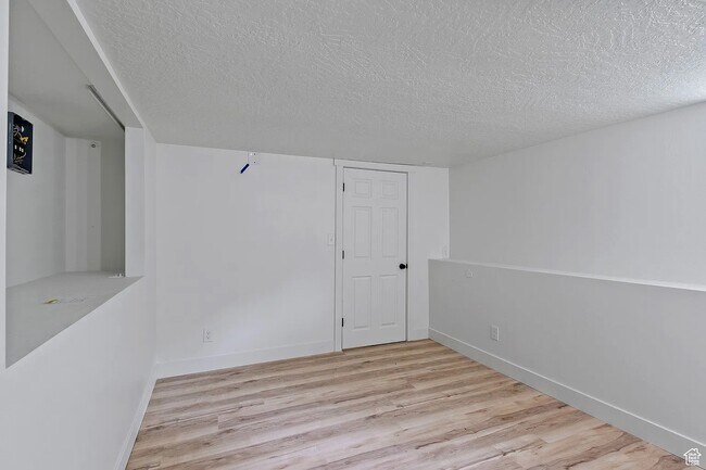 Foto del edificio - 208 Ogden Canyon Rd