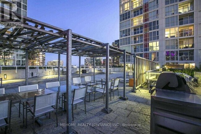 Building Photo - 85-3685 Queens Wharf Rd