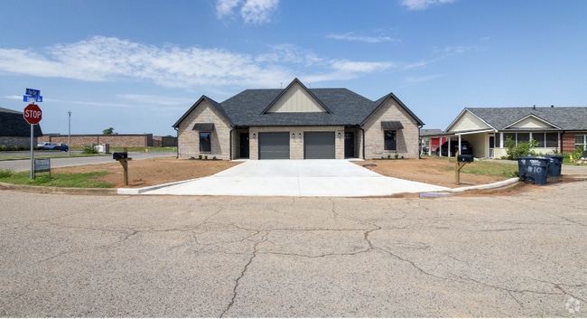 Building Photo - 1 Shamrock Cir
