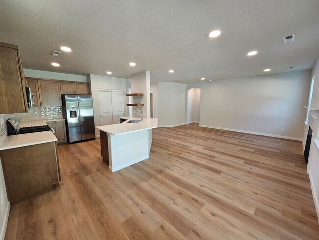 Building Photo - New build! October rent free