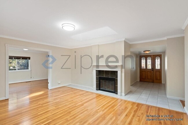 Foto del edificio - 1565 Klamath Dr