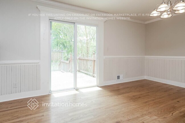 Building Photo - 1321 Laura Ln