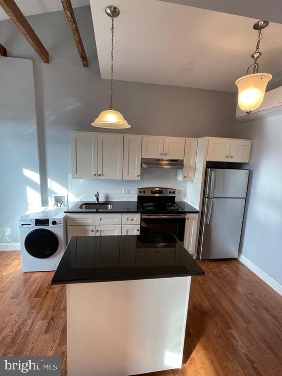 Foto del edificio - 13 N 4th Ave