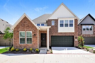 Building Photo - 202 Mansfield Ct
