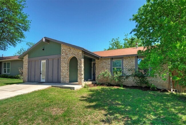 Foto del edificio - 7005 E Meadow Bend Dr