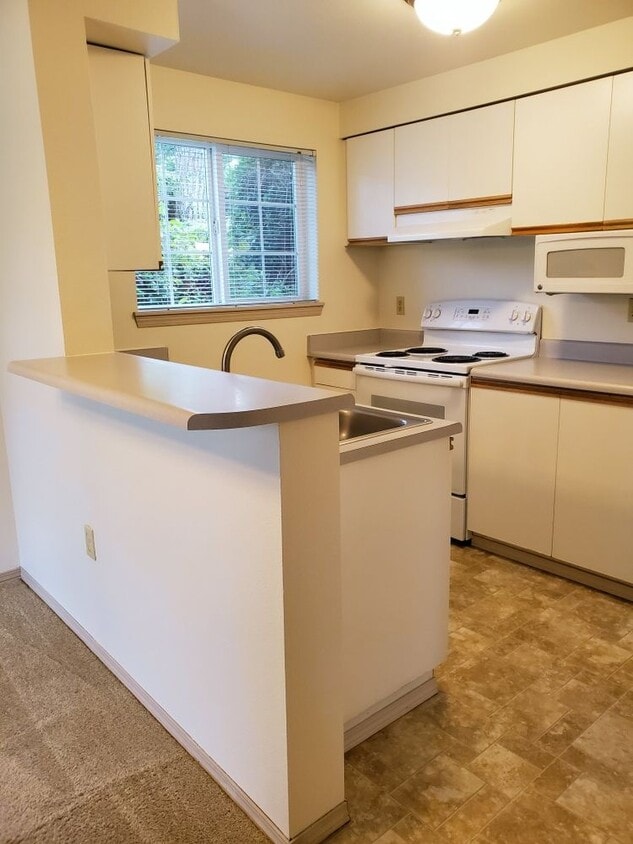 2751 Tuscany Ln SW Unit 715, Tumwater, WA 98512 Room for Rent in