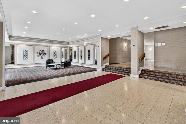 Foto del edificio - 6001 Arlington Blvd