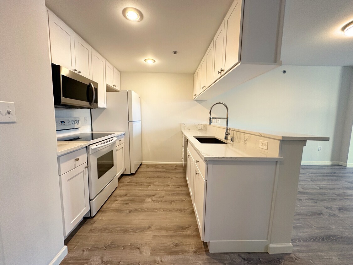 Foto principal - 2600 2nd Ave