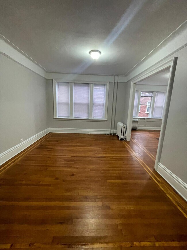 25 Kensington Unit 403 - 29 Kensington Ave