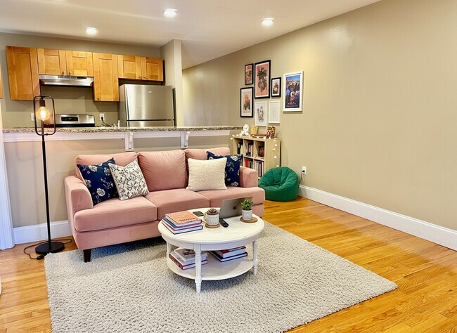 Foto del edificio - 328 St Paul St