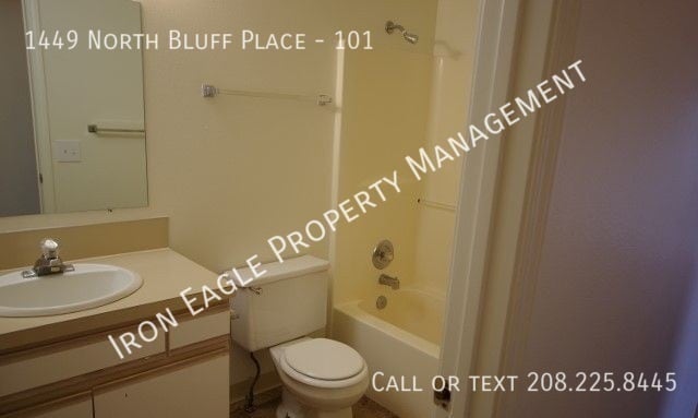 Building Photo - 1449 N Bluff Pl