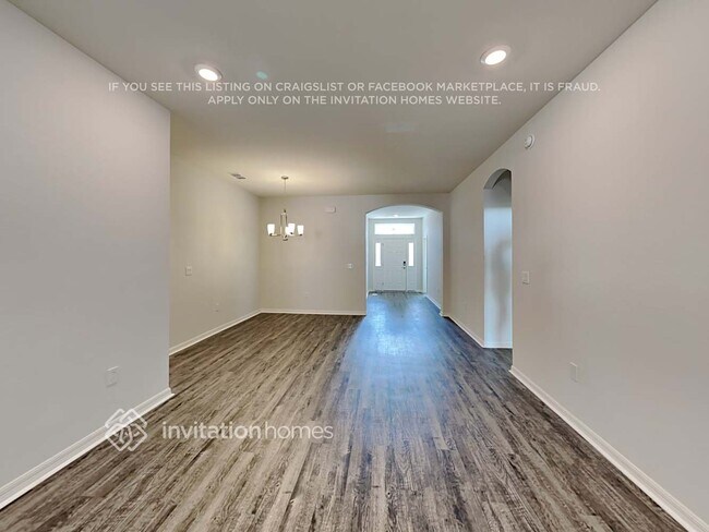 Foto del edificio - 6876 Mossy Oak Ln