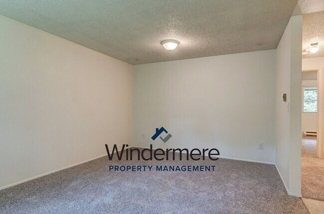 Building Photo - 4146 Kimberly Way