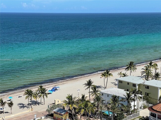 Building Photo - 3111 N Ocean Dr