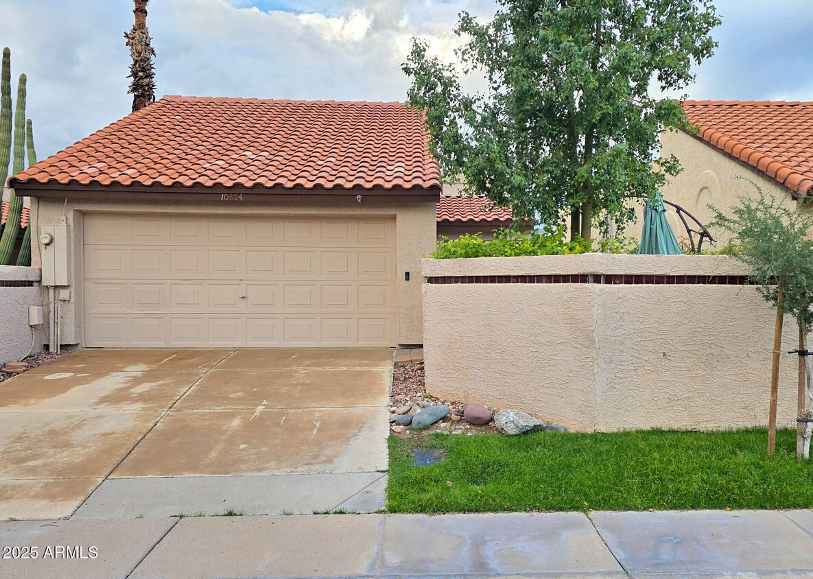 Foto principal - 10854 E Yucca St