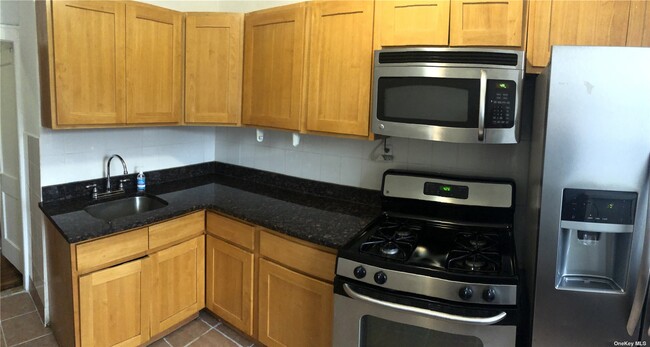 Foto del edificio - 50-44 45th St