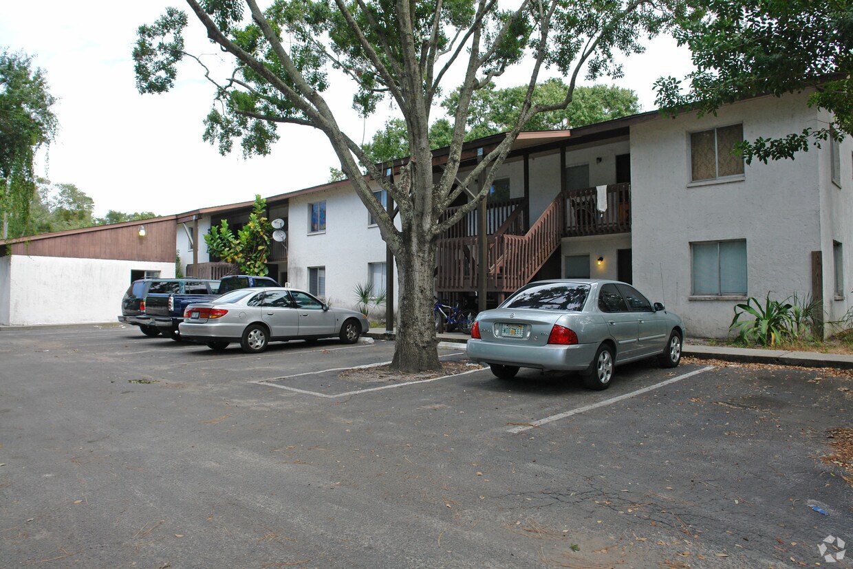 Building Photo - 1670 Laurel St