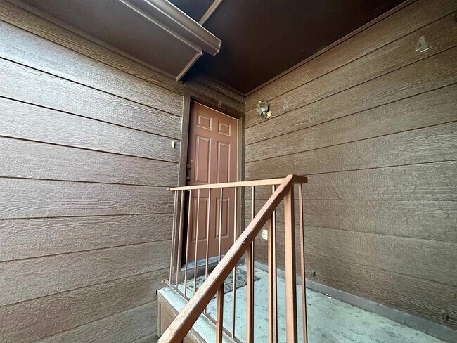 Foto del edificio - 201 Martingale