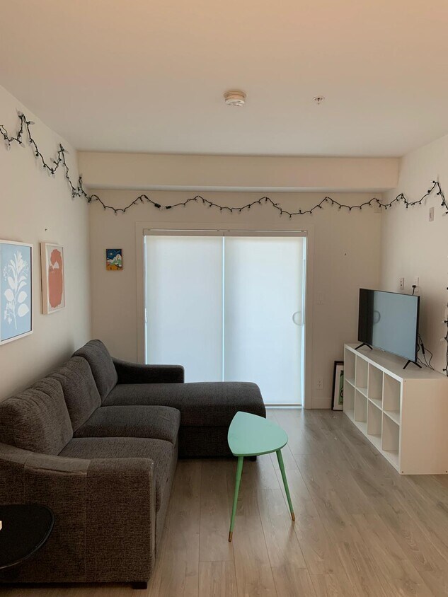 Primary Photo - 10620-10132 132 St