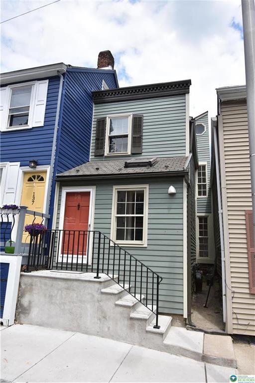 Foto principal - 135 Spring Garden St