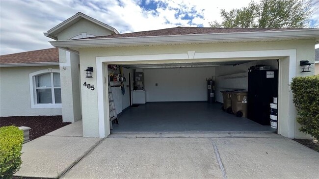 Building Photo - 485 Martigues Dr