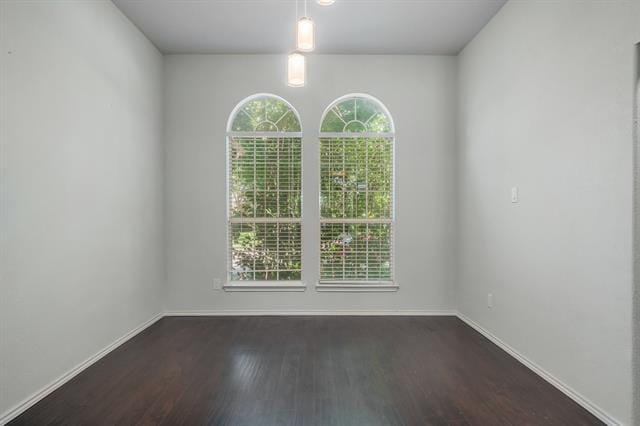 Foto del edificio - 5816 Mariposa Dr