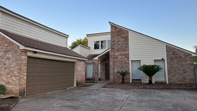 Building Photo - 11503 Briar Forest Dr