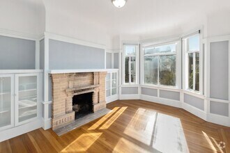 Building Photo - 2272 Greenwich St