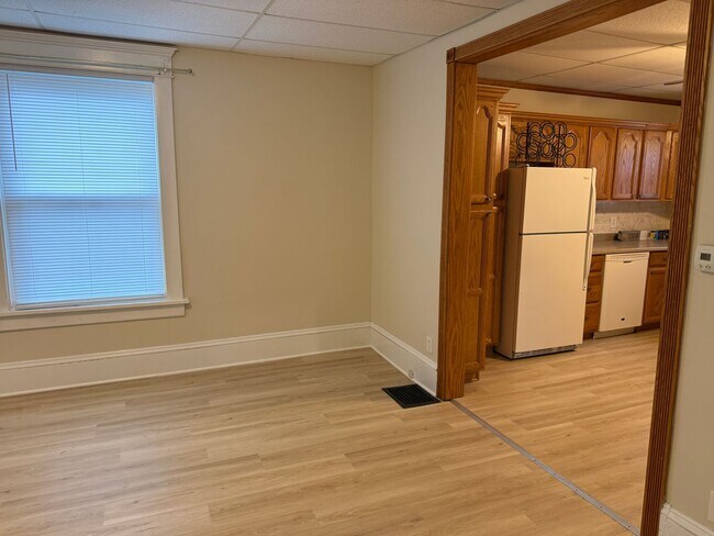 Foto del edificio - 2-3 Bedroom Home Canton