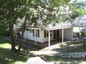 Building Photo - 18 Plaza Village Rd