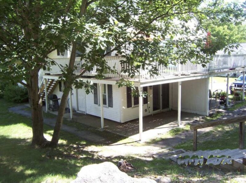 Primary Photo - 18 Plaza Village Rd