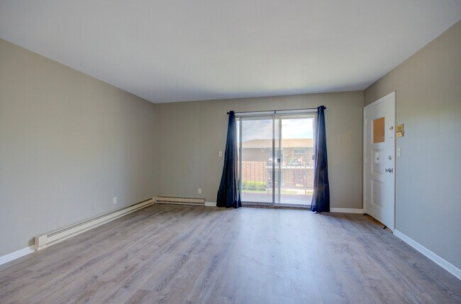 Building Photo - 24023 W Hazelcrest Dr