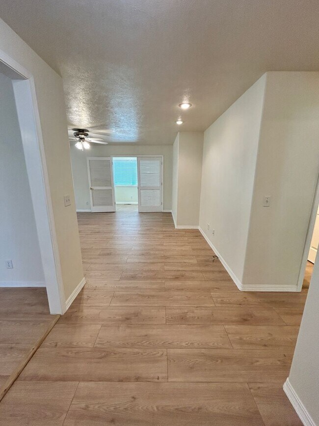Foto del edificio - 3 Bed, 2.5 Bath Home for Rent