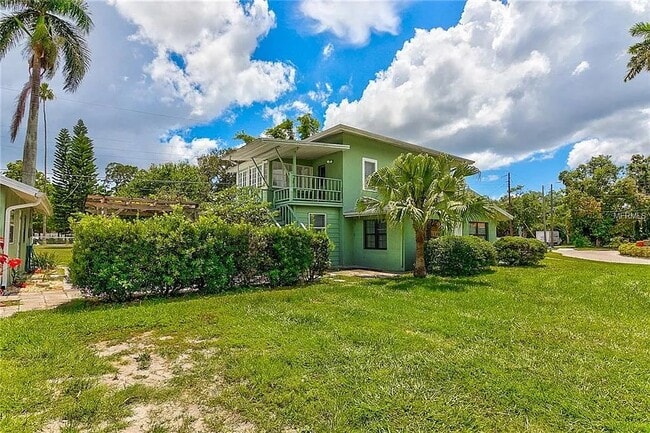 Photo - 408 3rd Ave E Townhome