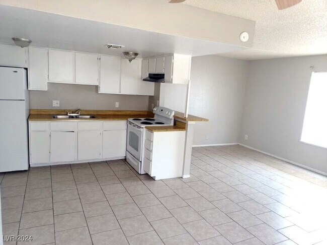 Foto del edificio - 4243 Zavala St