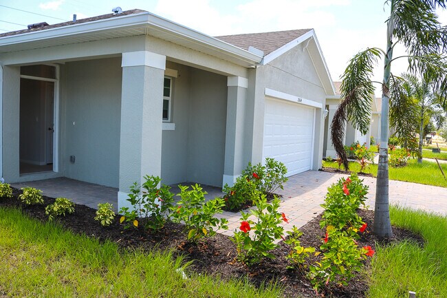 Foto del edificio - 2864 Coral Cir