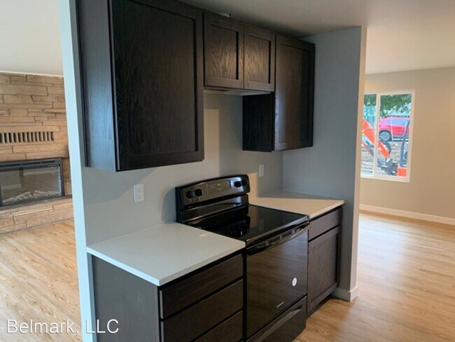 Building Photo - 2 br, 1 bath House - 15125 179th Ave SE