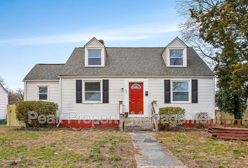 Primary Photo - 501 Hazelhurst Ave