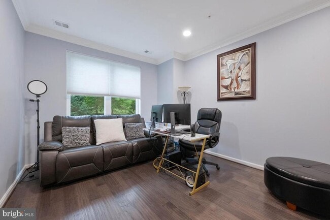 Building Photo - 518 Harborview Dr