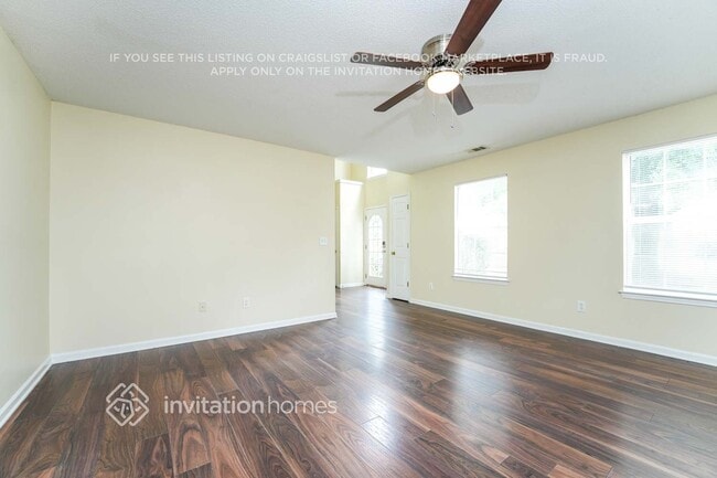 Building Photo - 3473 Cameo Ct