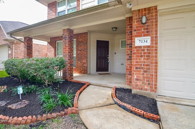 Building Photo - 7134 Winston Ranch Pkwy