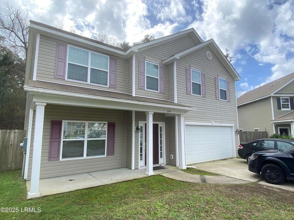 Primary Photo - 204 Mission Way