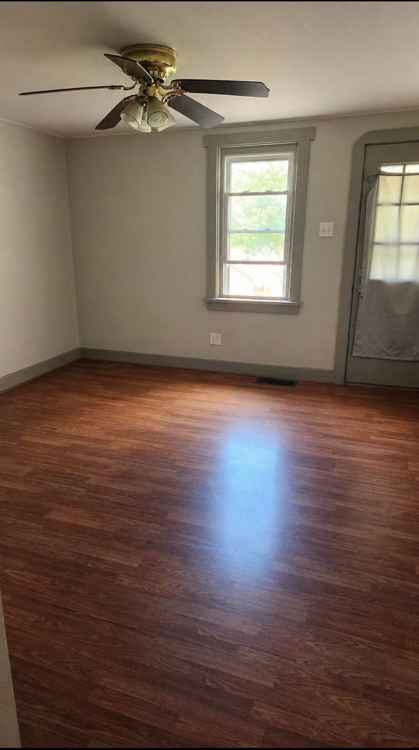Foto del edificio - Charming 3BR/2BA Home in Heart of Jeannette