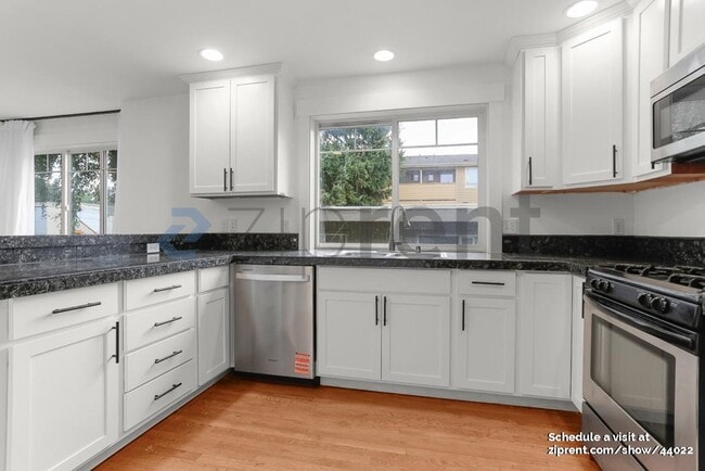 Foto del edificio - 10544 Midvale Ave N