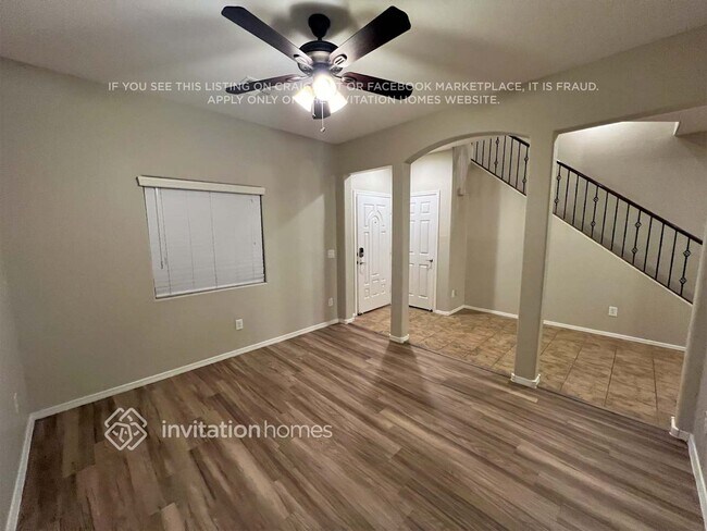 Foto del edificio - 4715 E Laurel Ave