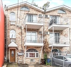 Building Photo - 94-86 218th St