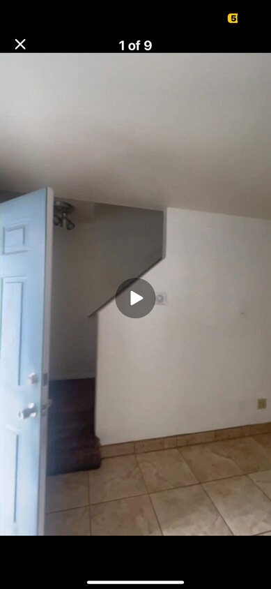 Foto principal - 1031 S Mollison Ave