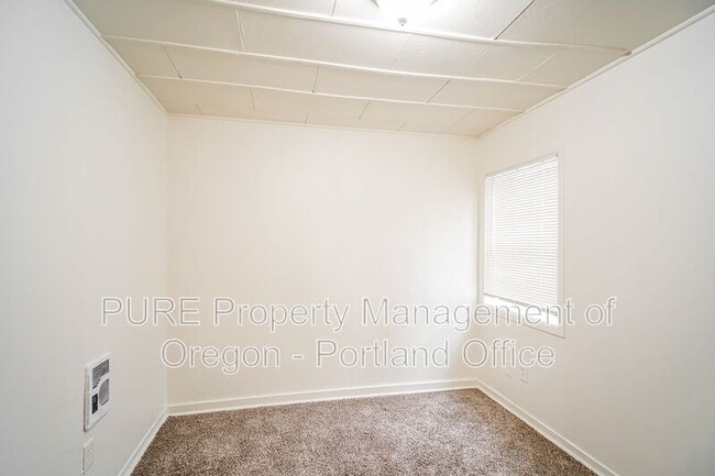 Photo - 4632 SE 122nd Ave Apartment